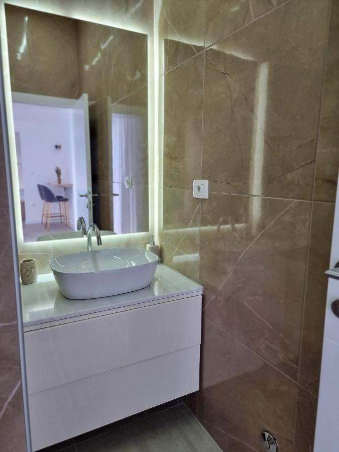 Adria Mare Apartment Crikvenica Exterior photo